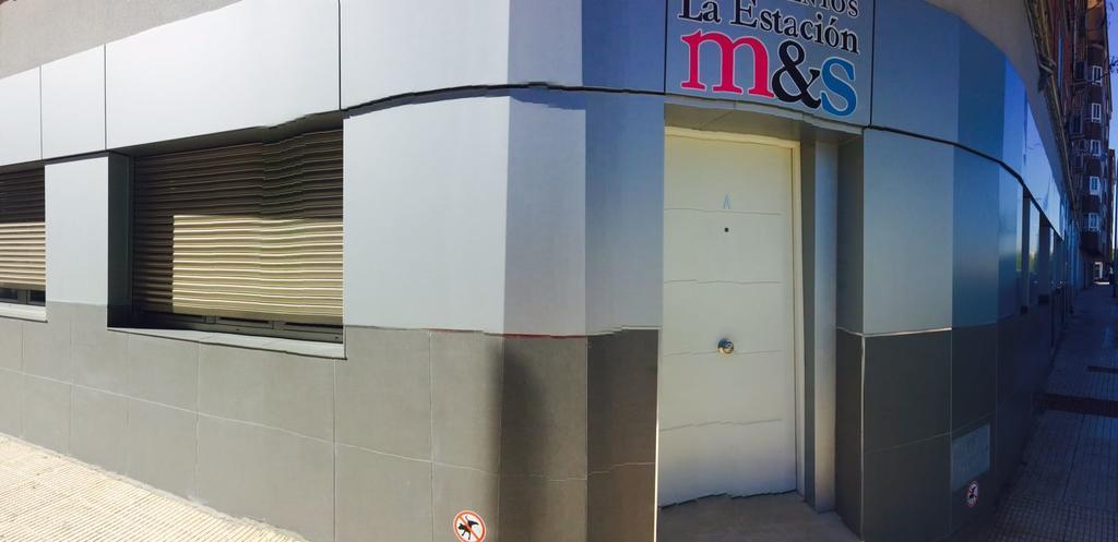 Apartamentos La Estacion M&S Albacete Exterior photo